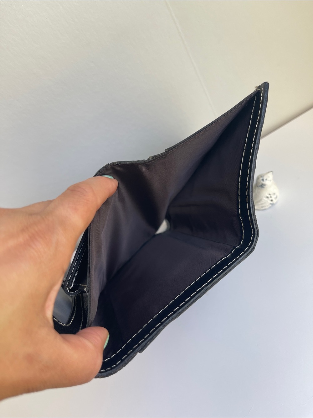 Patricia Nash Wallet - Picture 8 of 15